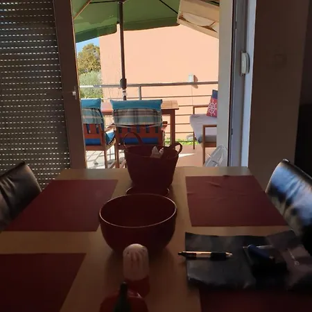 Sanja Appartement *