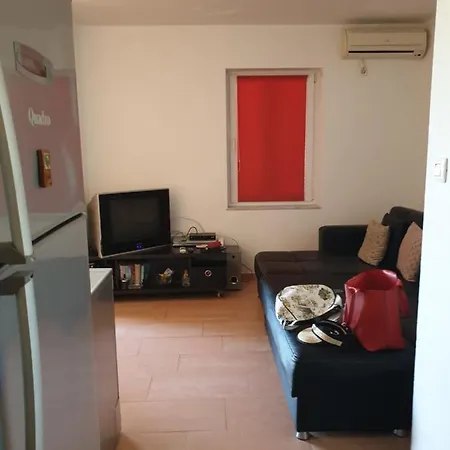Appartement Sanja *